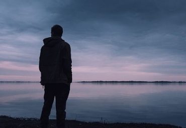 Samota může pomoci, ale nesmí být chronická | Naughty Harbor